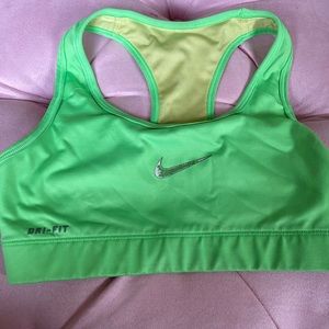 💚 Nike sports bra💚